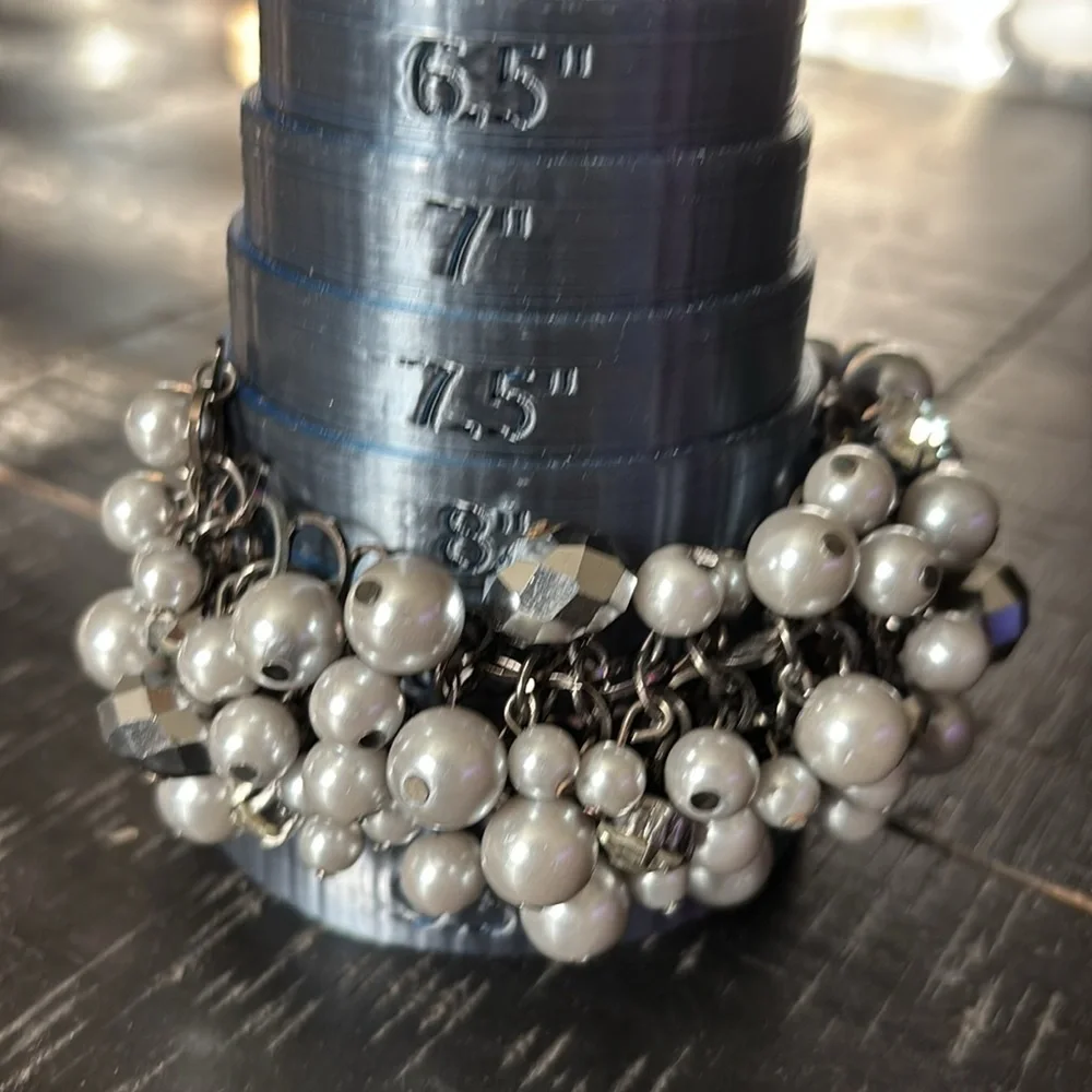 Simply Vera Wang Faux Pearl Beaded Rhinestone Gunmetal Silver Tone Bracelet